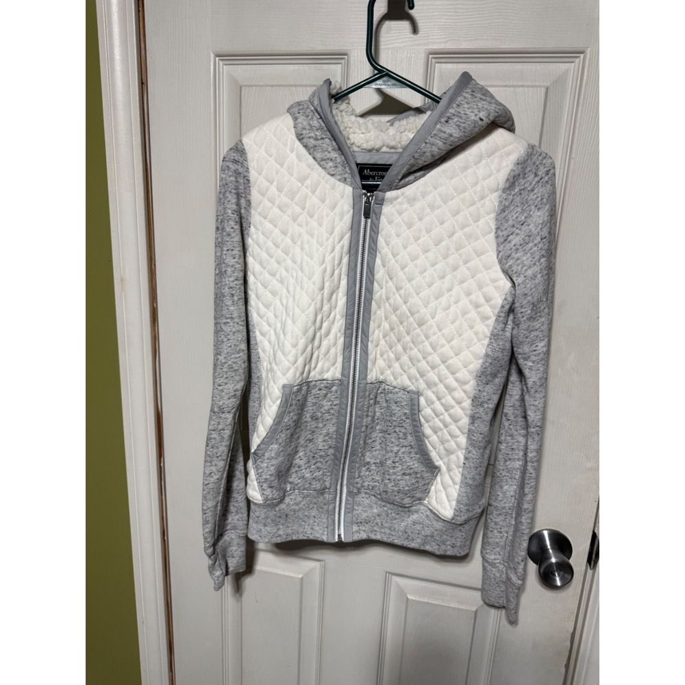 Abercrombie & Fitch Quilted Sherpa Lined Full Zip Hoodie Women's S Gray Cream